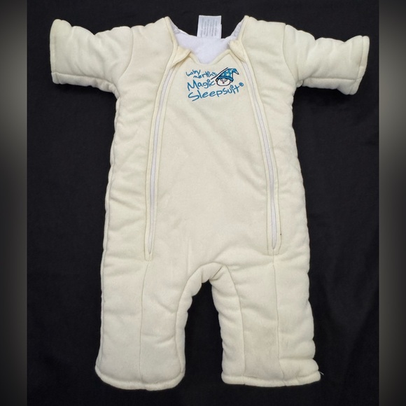 Baby Merlin’s Magic Sleepsuit Small Cream 3-6 Months Padded Sleepwear - Picture 1 of 9